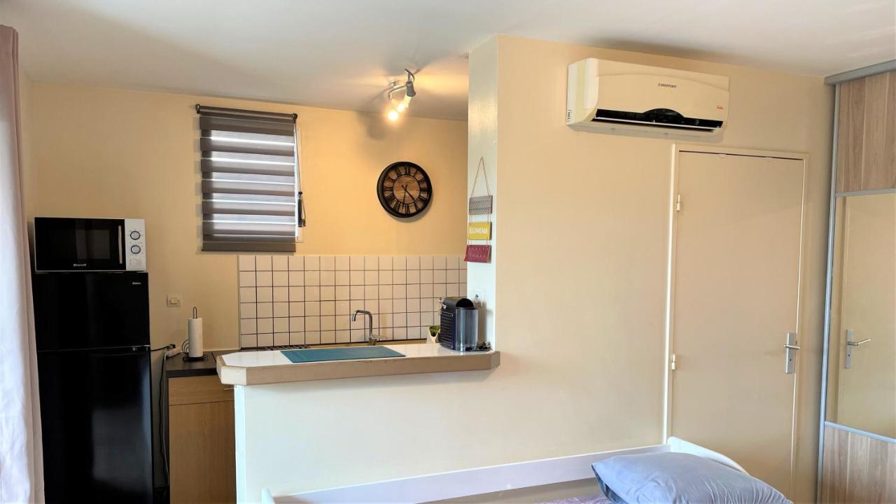 Apartmán Grand Studio Lumineux - Saint Gilles Les Bains Exteriér fotografie