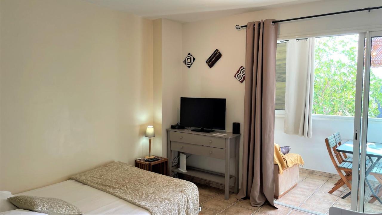 Apartmán Grand Studio Lumineux - Saint Gilles Les Bains Exteriér fotografie
